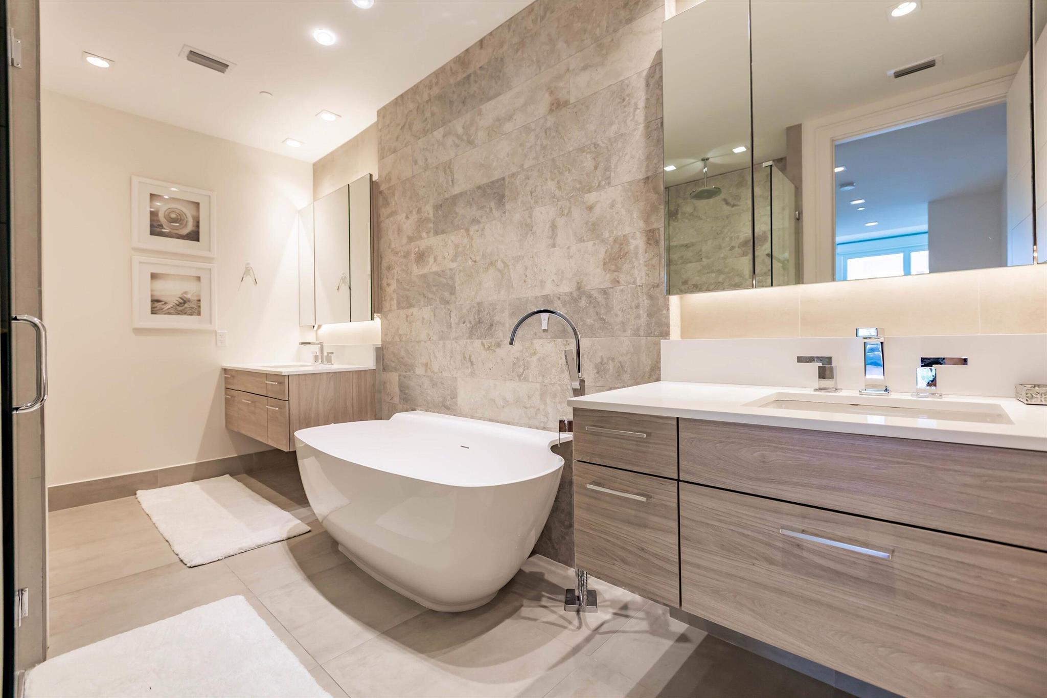 3200 SOUTH OCEAN A SEAGAT - Residential