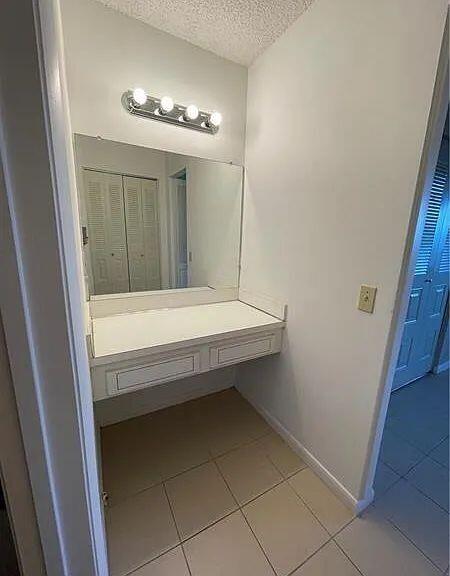 Rolling Hills Golf & Tenn - Residential