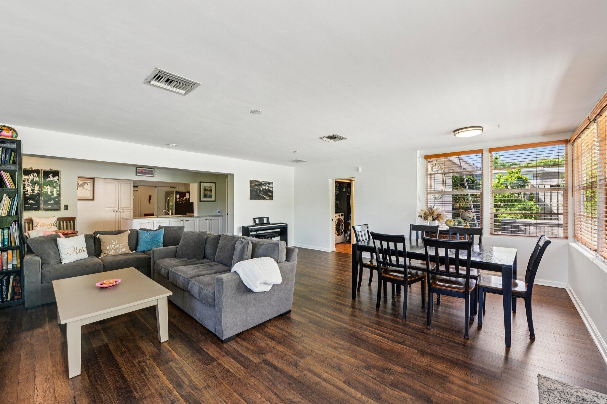 PLUMOSA PARK SEC A, B AND - Residential