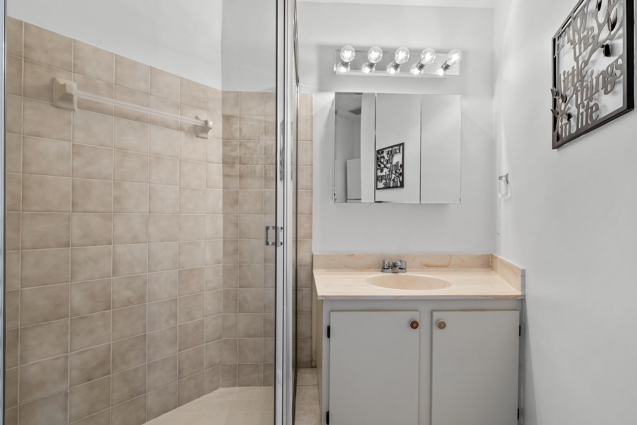 SAVANNAS CLUB CONDO - Residential