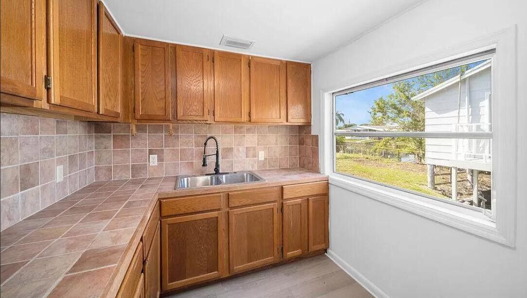 ADD TO BUCKHEAD RIDGE SUB - Residential Income