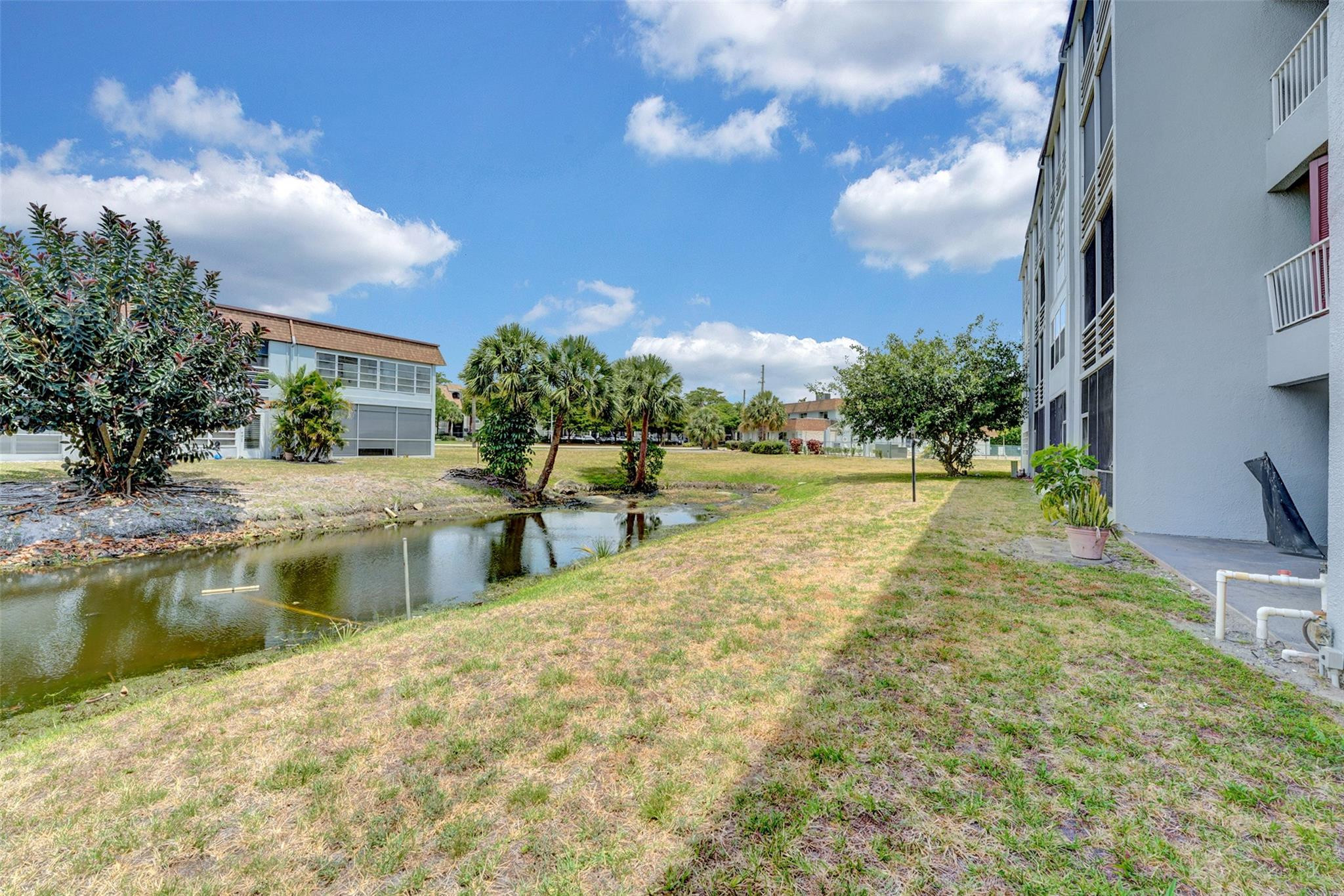 MARINER IV CONDO - Residential