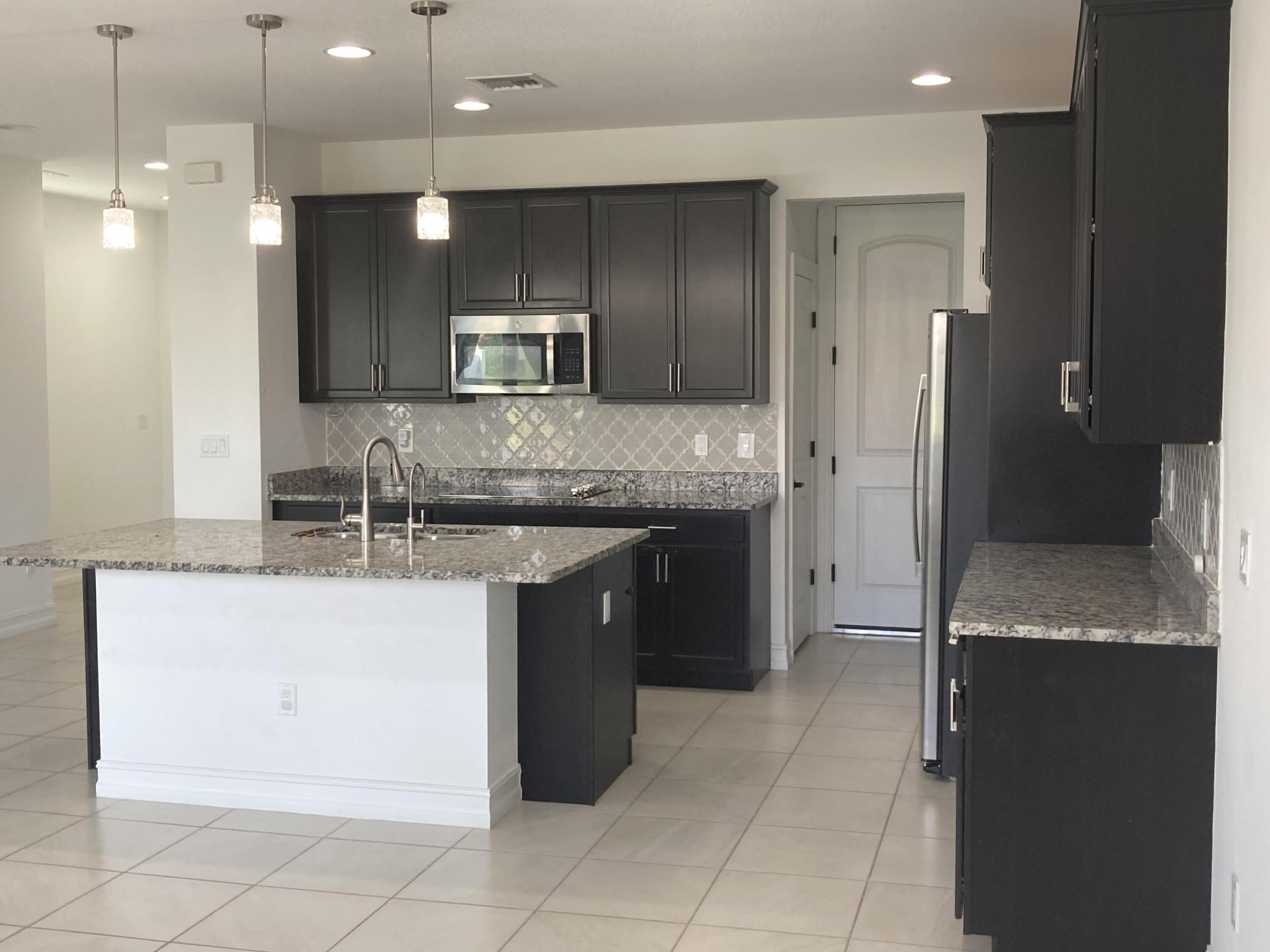 BOCA DUNES PUD - Residential Lease