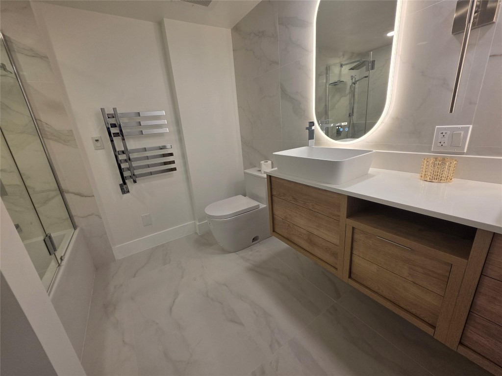 TURNBERRY ON THE GREEN - Residential