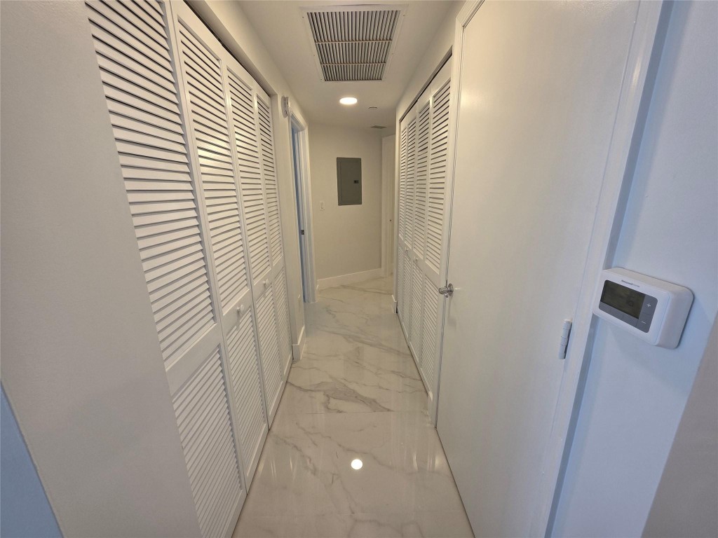 TURNBERRY ON THE GREEN - Residential