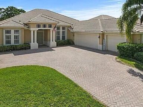 A home in Port St Lucie