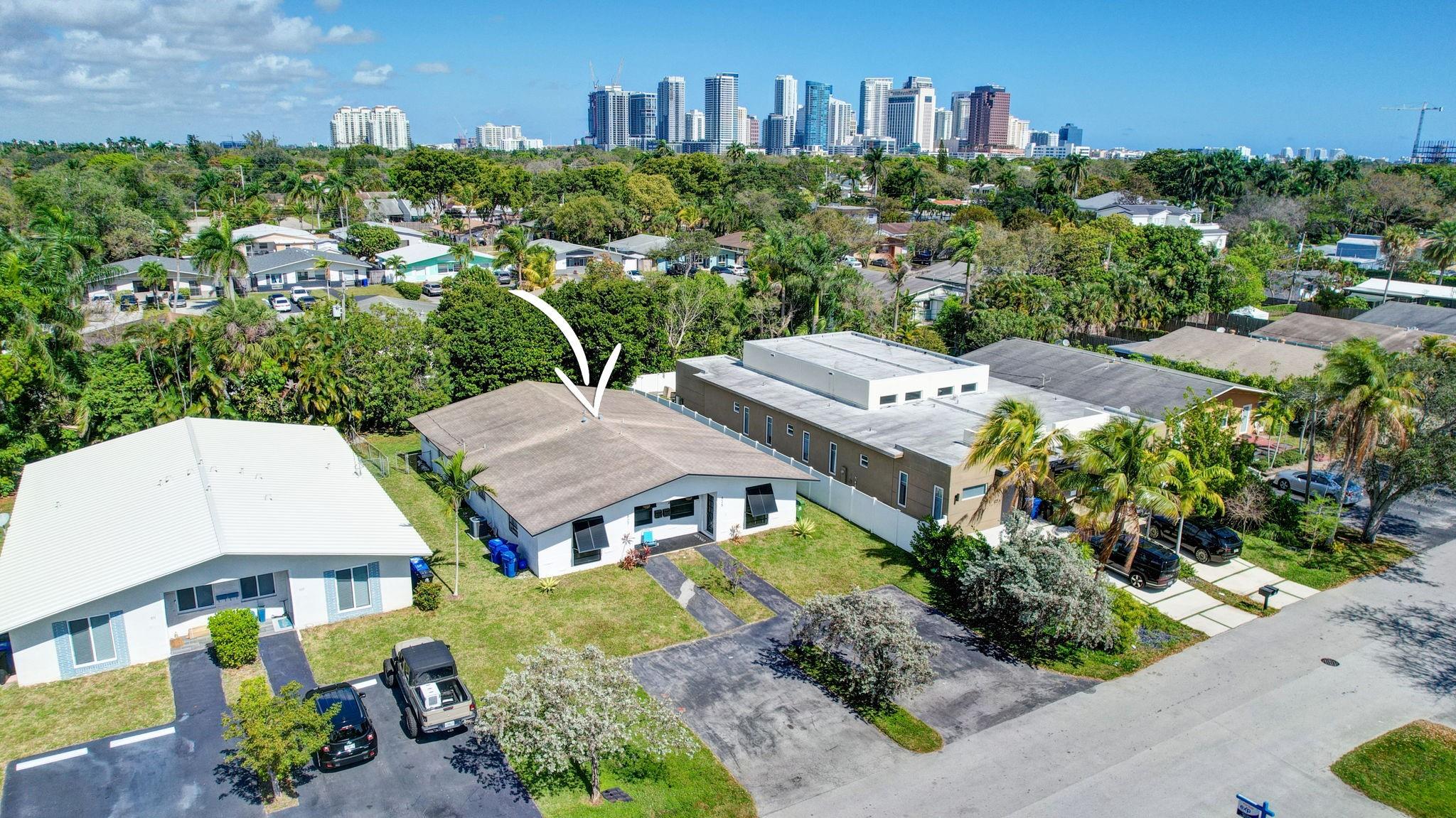 825 SW 14th St