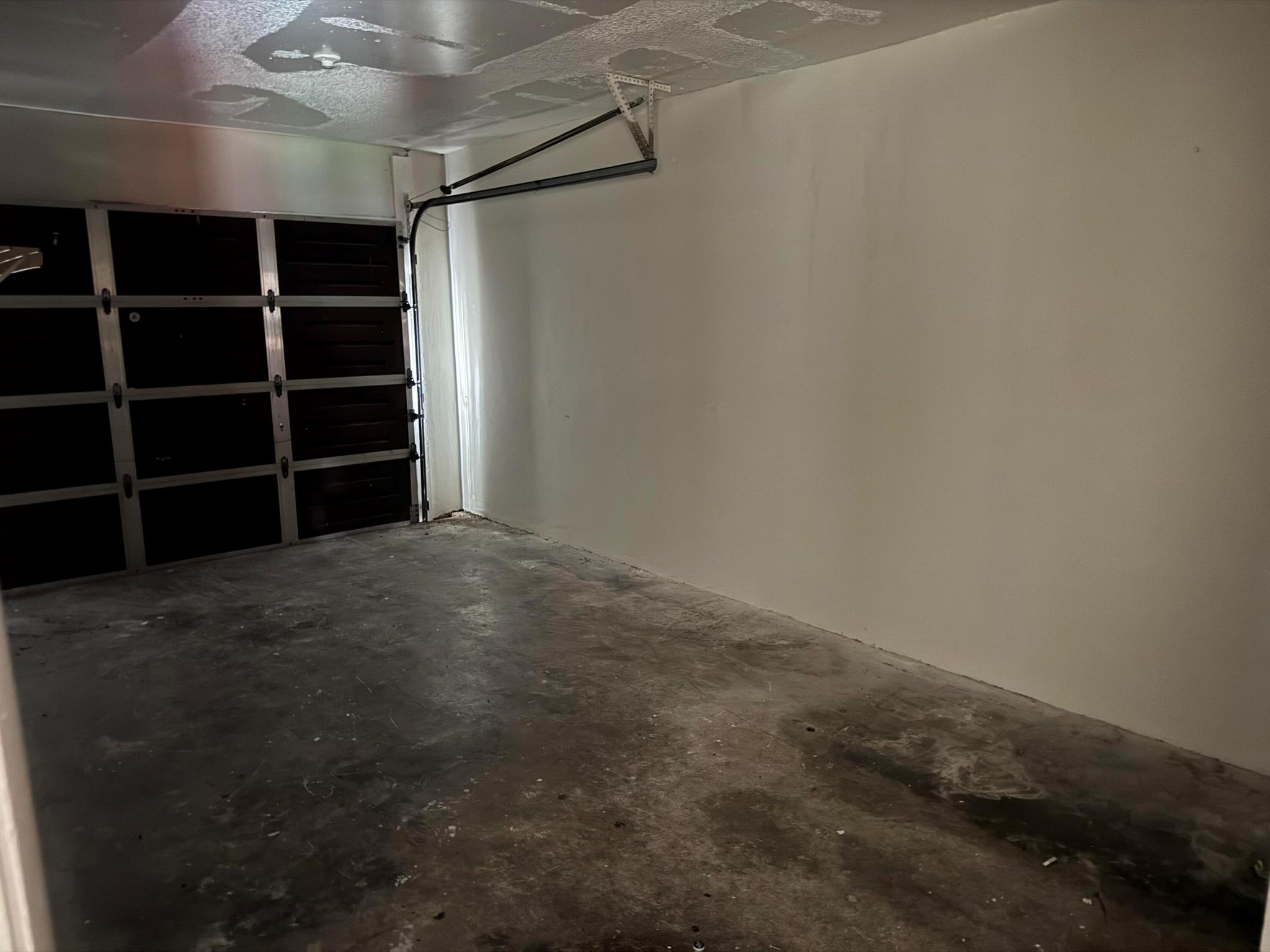 SUGAR POND MANOR OF WELLI - Residential Lease