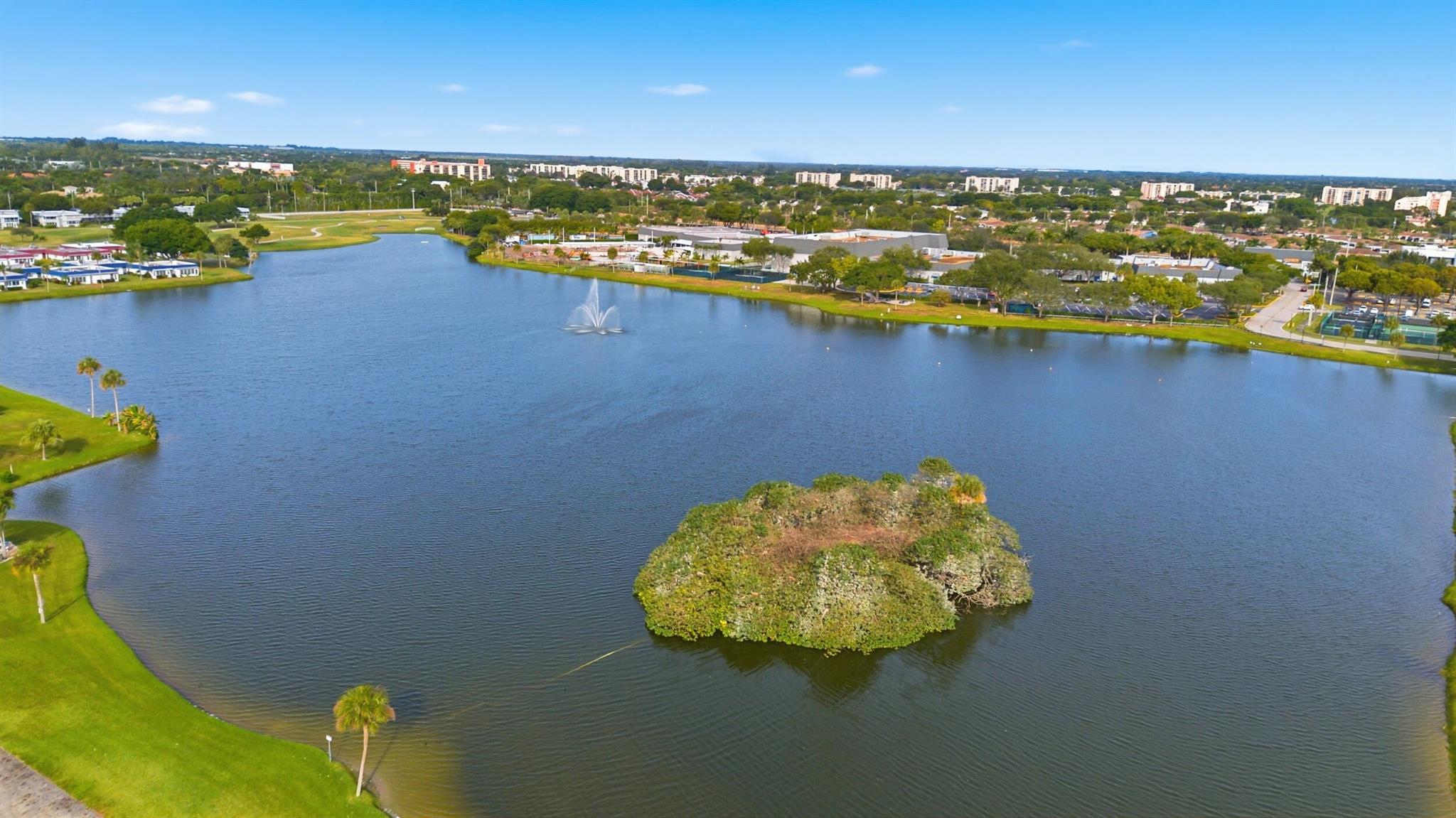 KINGS POINT - Residential