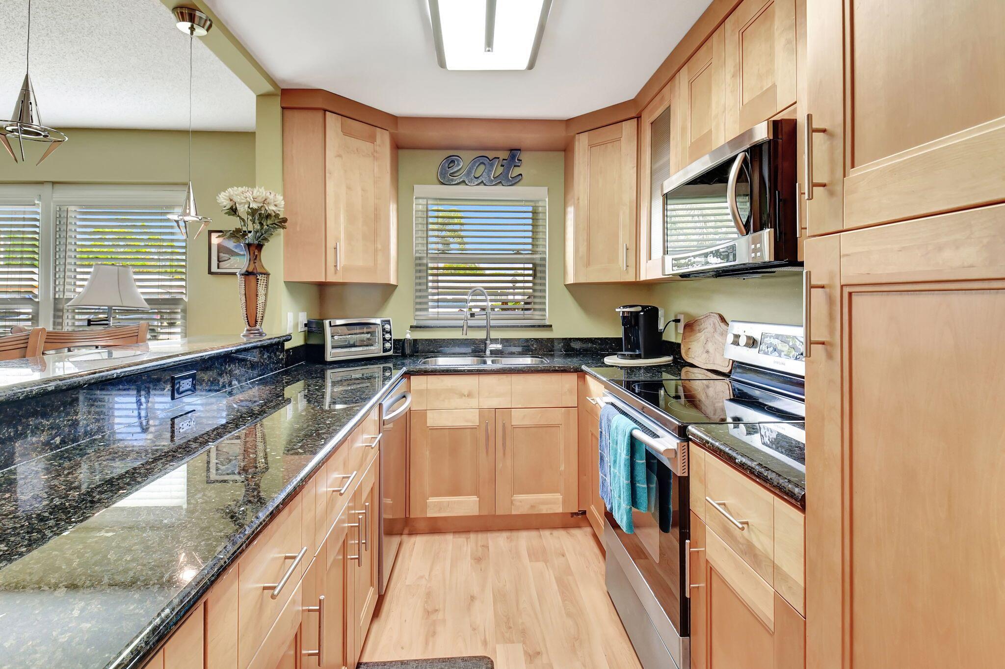 HIGH POINT CONDO SEC 4 - Residential