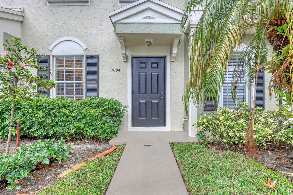 Photo of 1004 Kokomo Key Ln, Delray Beach, FL 33483 (MLS # R11066570)