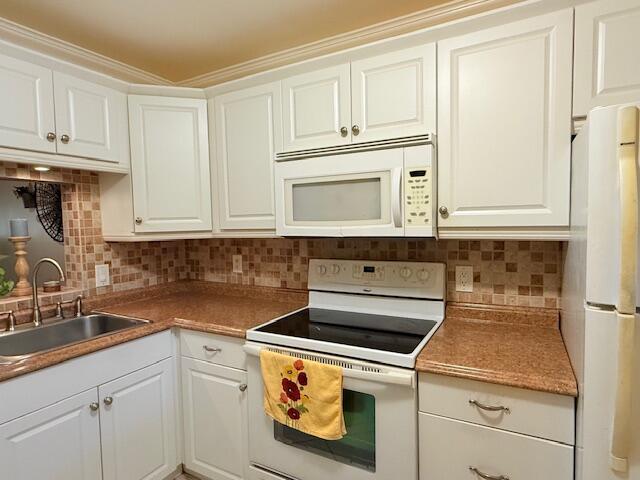 LAS VISTAS C IN INVERRARY - Residential