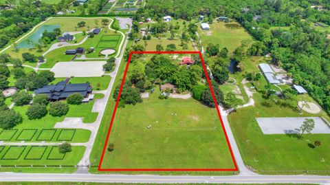 A home in Loxahatchee Groves