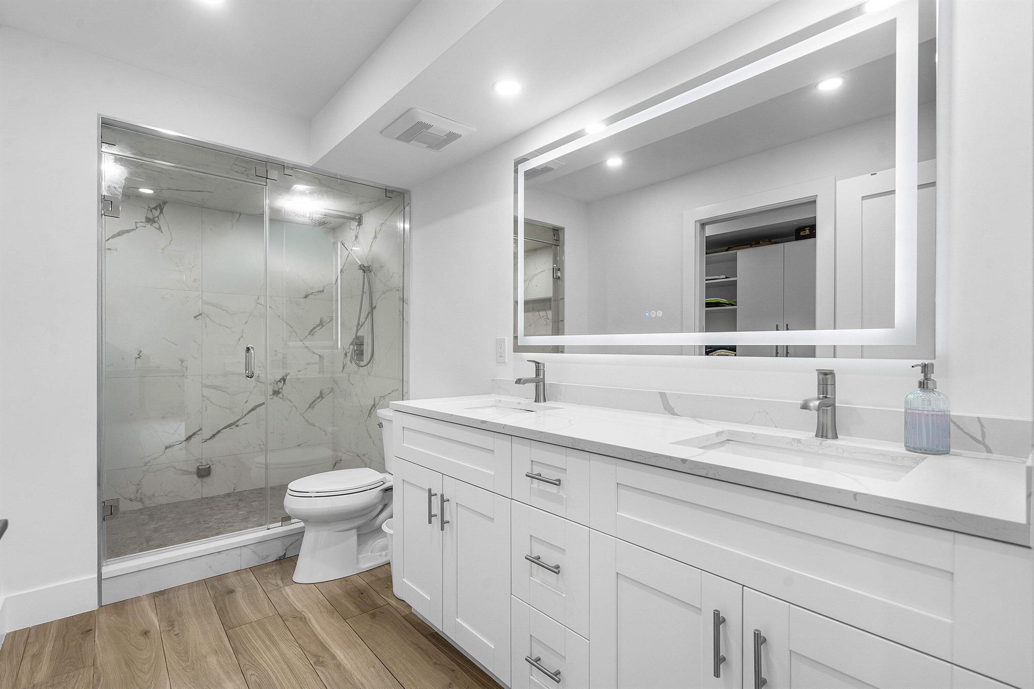 JAMES PLACE CONDO - Residential