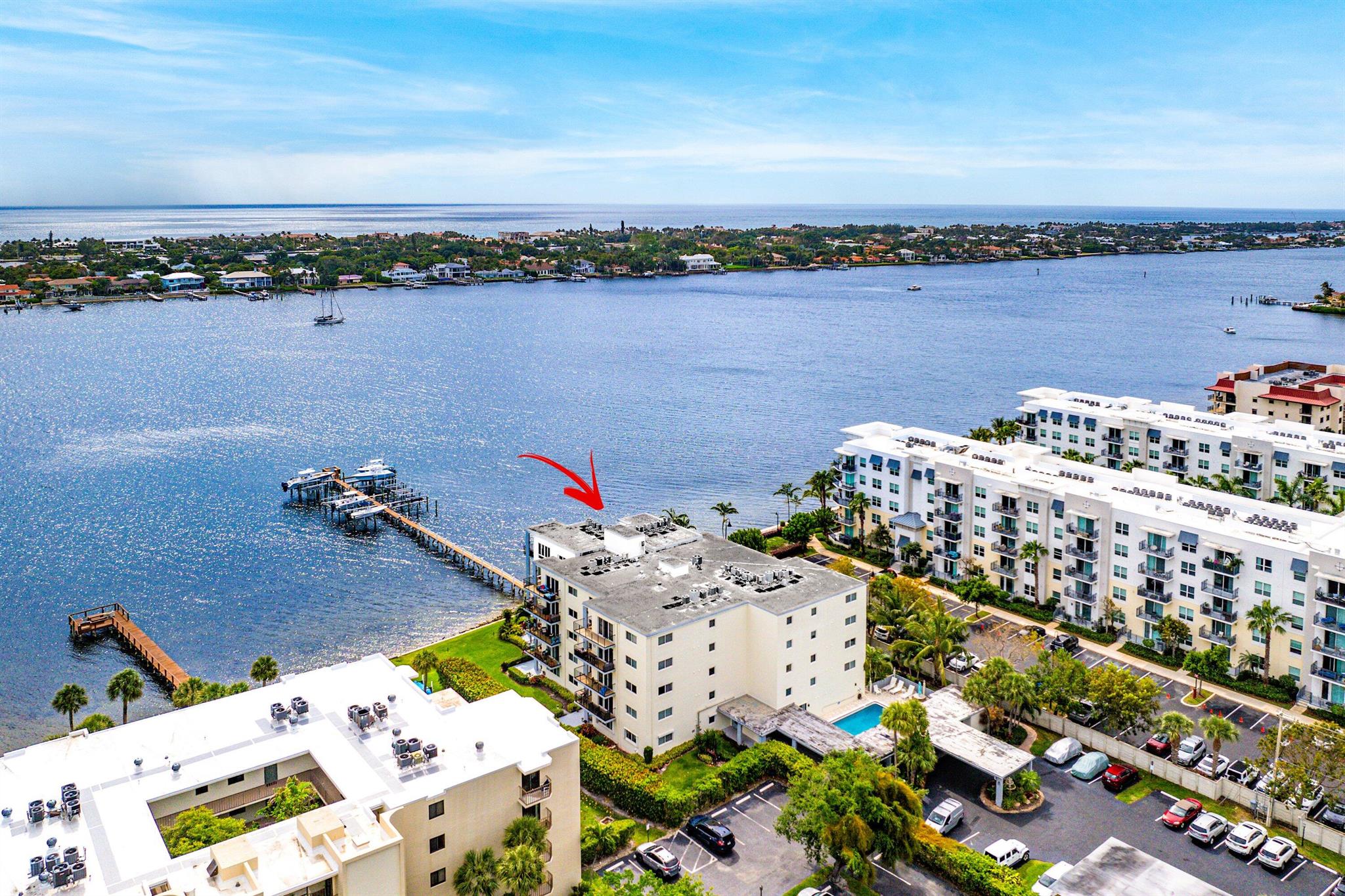 JAMES PLACE CONDO - Residential