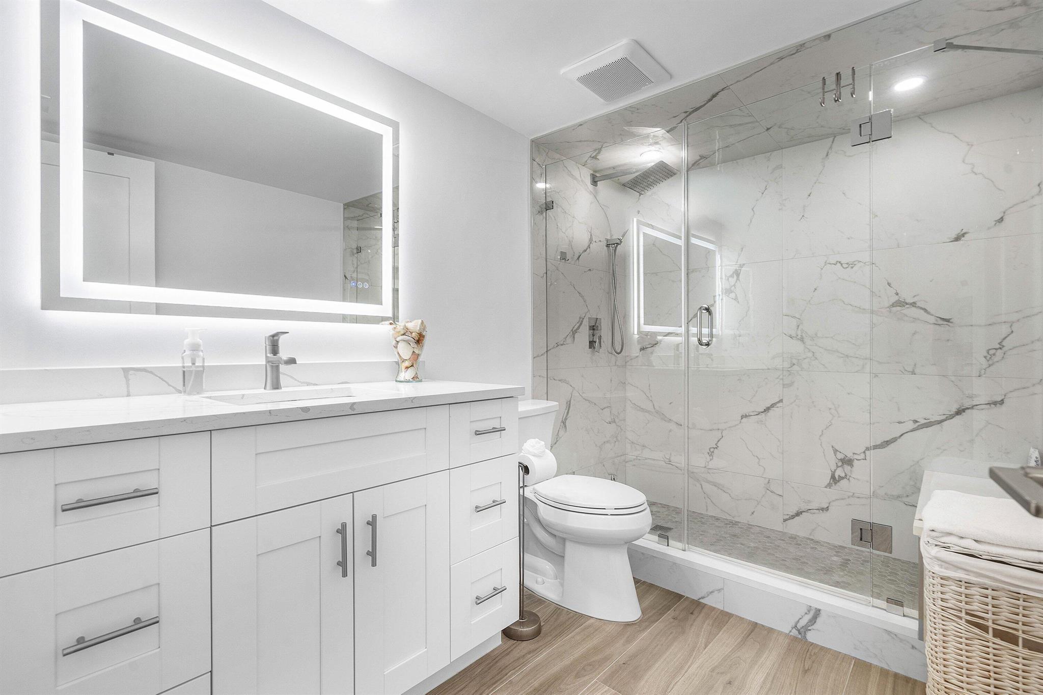 JAMES PLACE CONDO - Residential