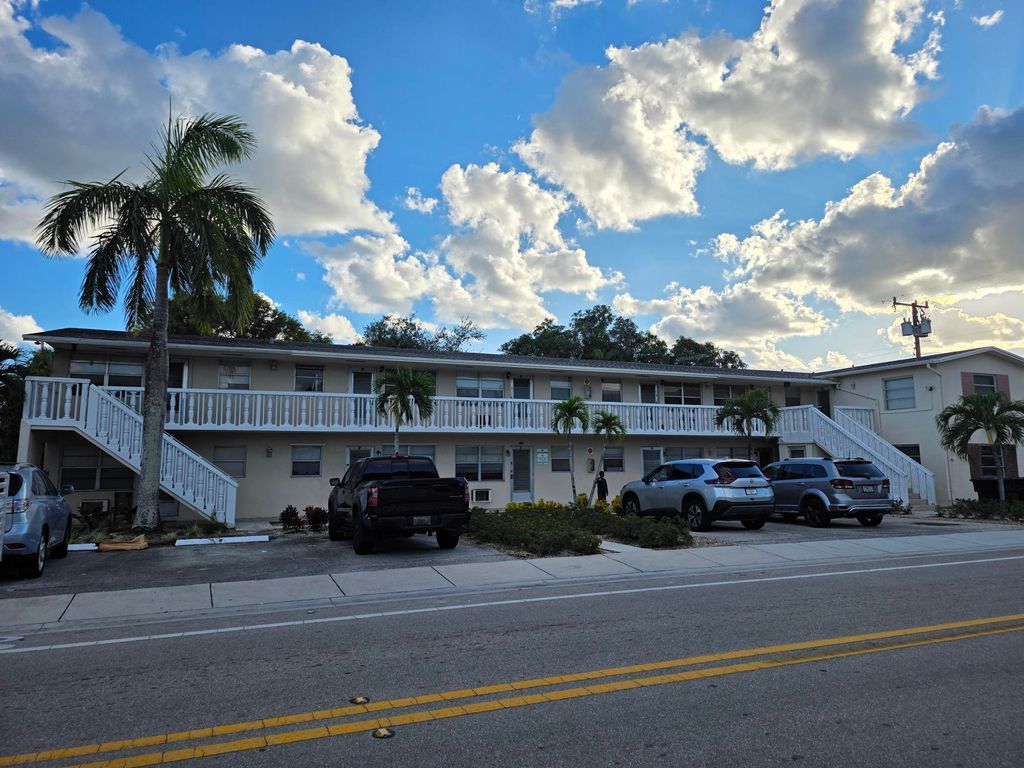 Photo of 201 S J Street #8, Lake Worth Beach, FL 33460 (MLS # R11165974)
