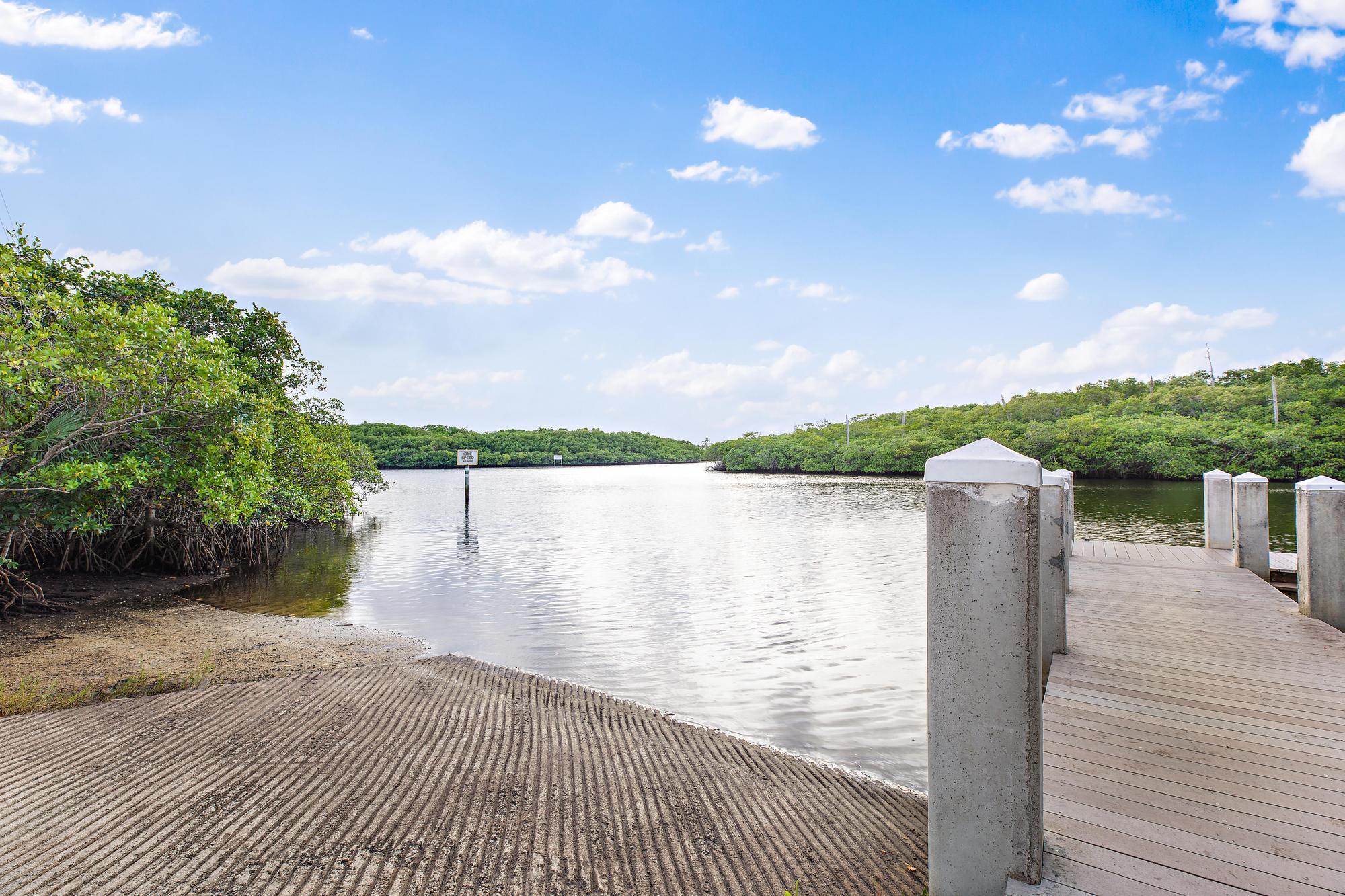 PAPAYA VILLAGE - Residential