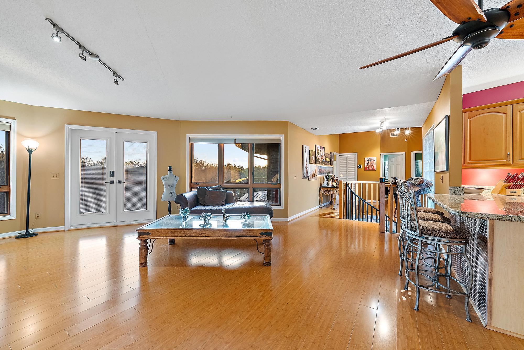 PAPAYA VILLAGE - Residential