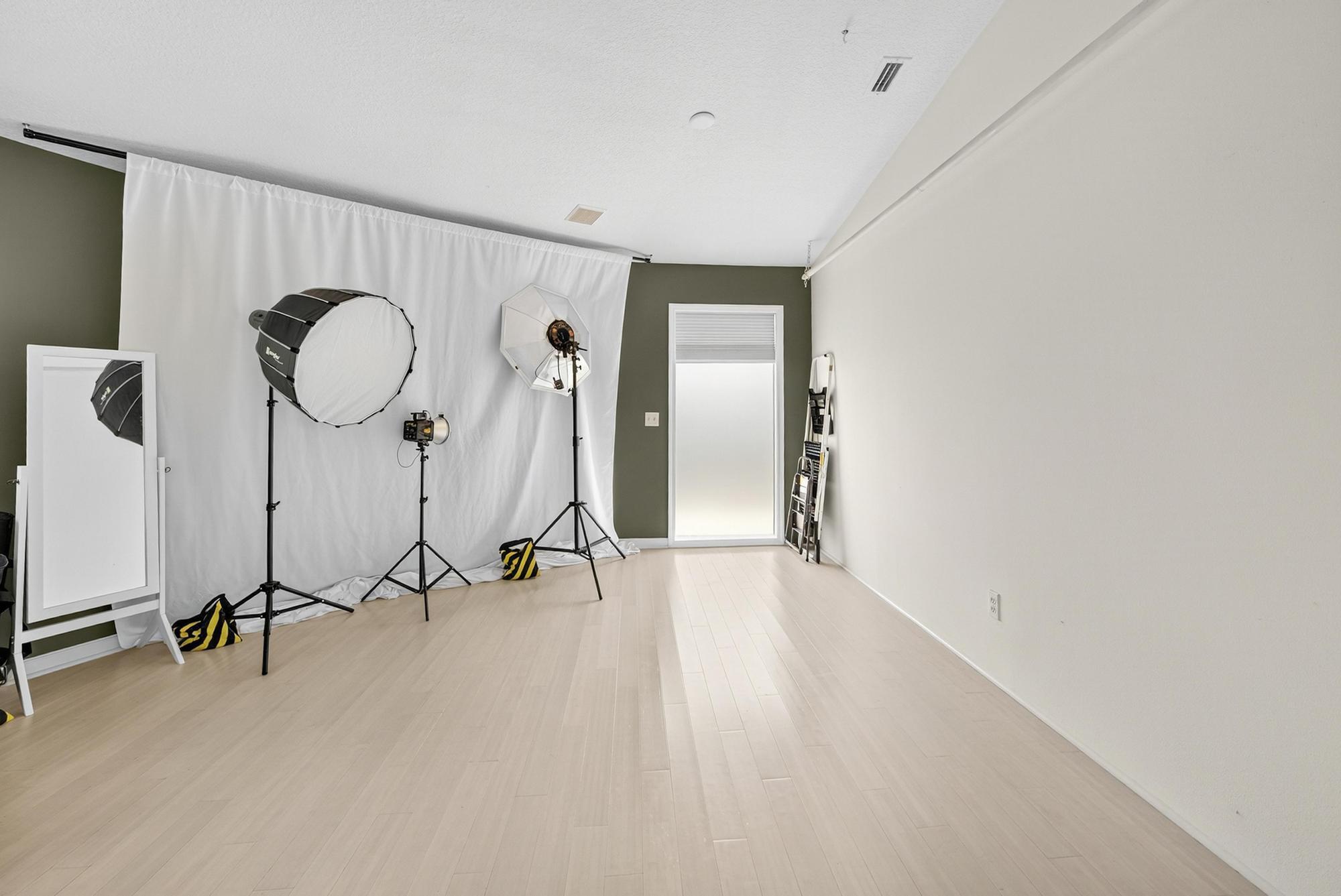 PAPAYA VILLAGE - Residential