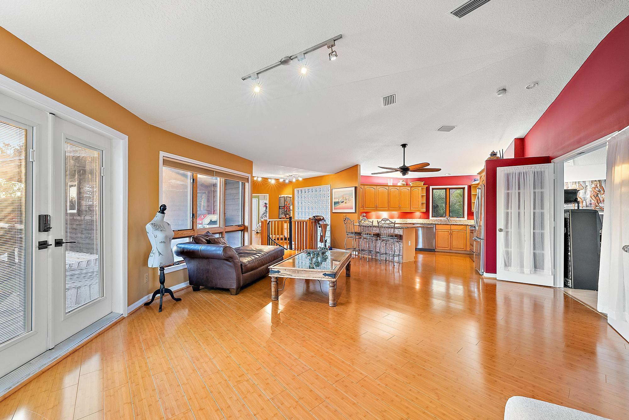 PAPAYA VILLAGE - Residential