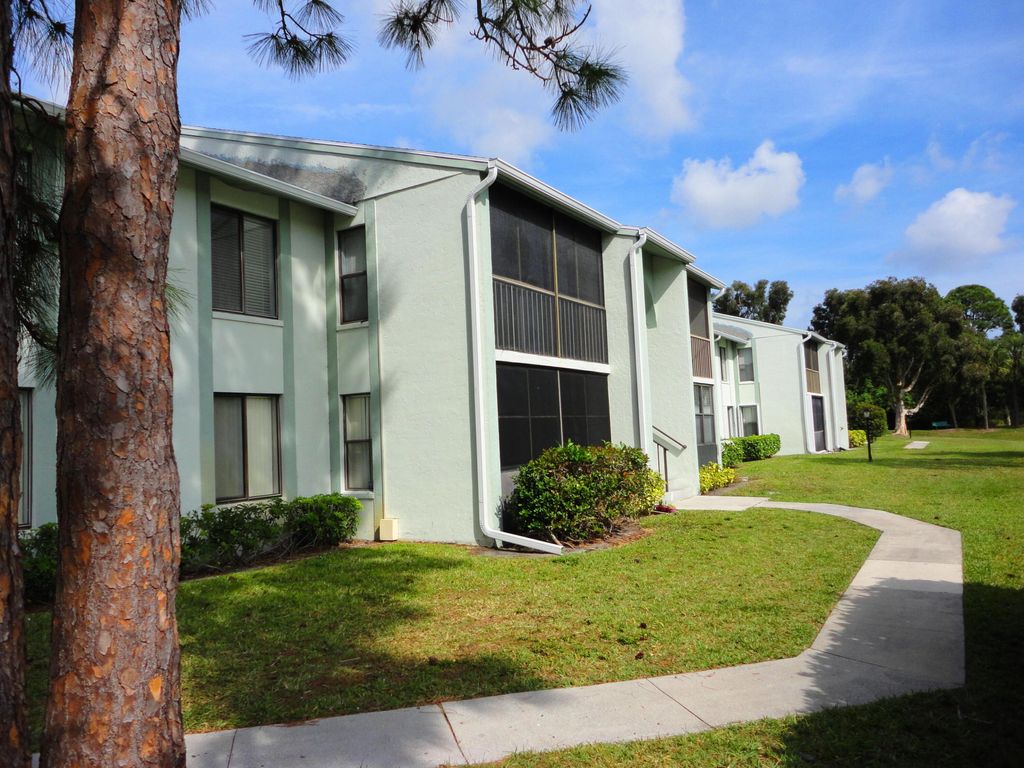 Photo of 3658 Alder Drive #H1, West Palm Beach, FL 33417 (MLS # R10965401)