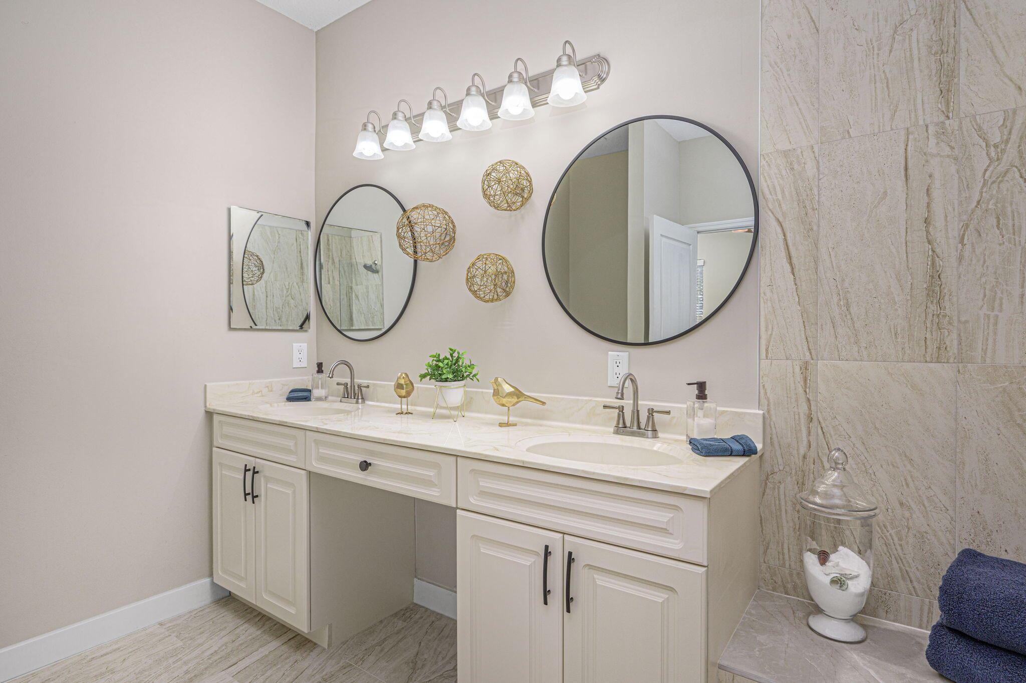 TRADITION PLAT NO 9 - Residential