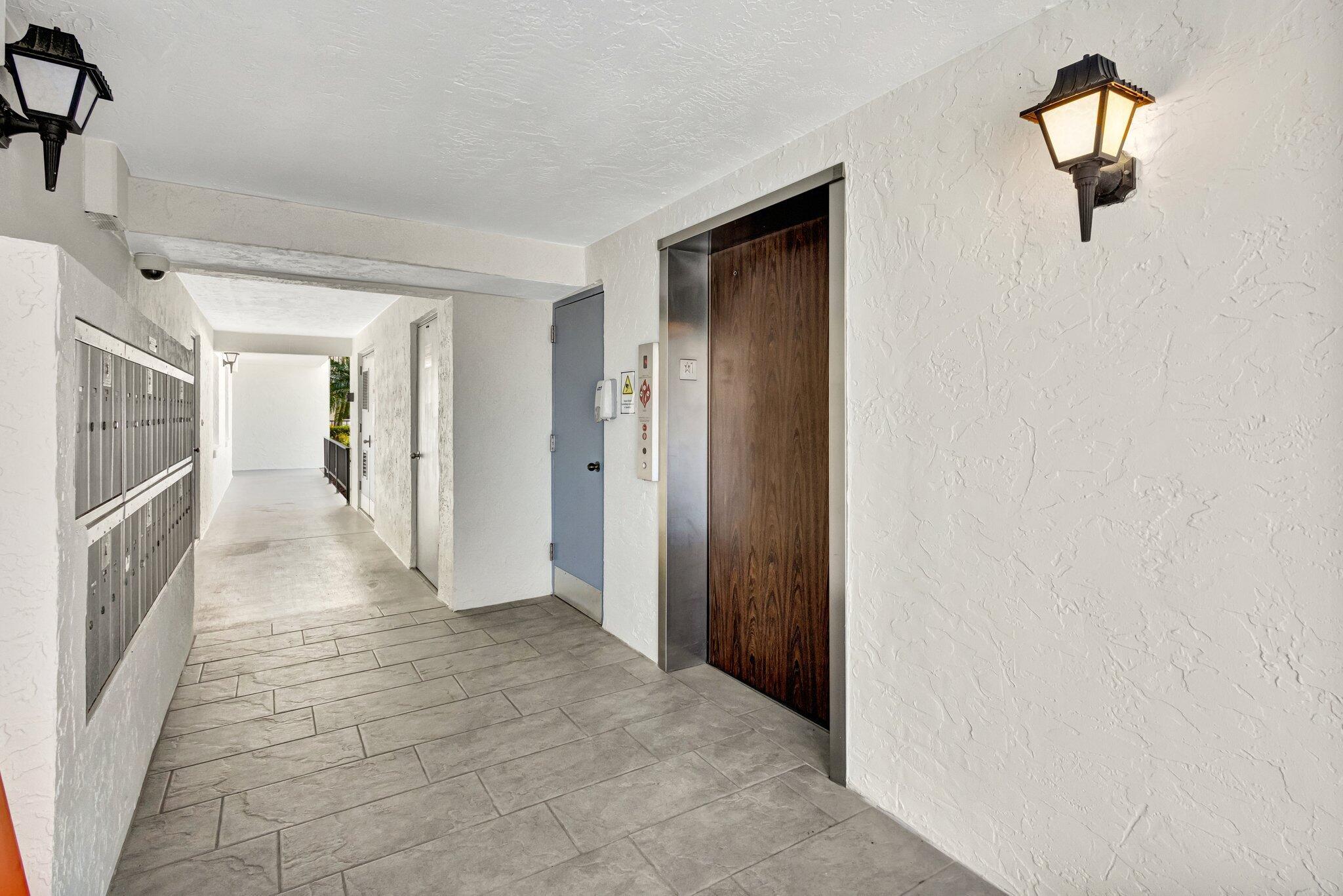 2400 S Ocean Drive 7613