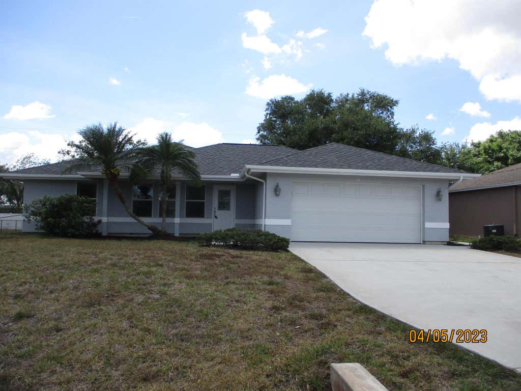 Photo of 1896 SW Cameo Boulevard, Port Saint Lucie, FL 34953 (MLS # R10999492)