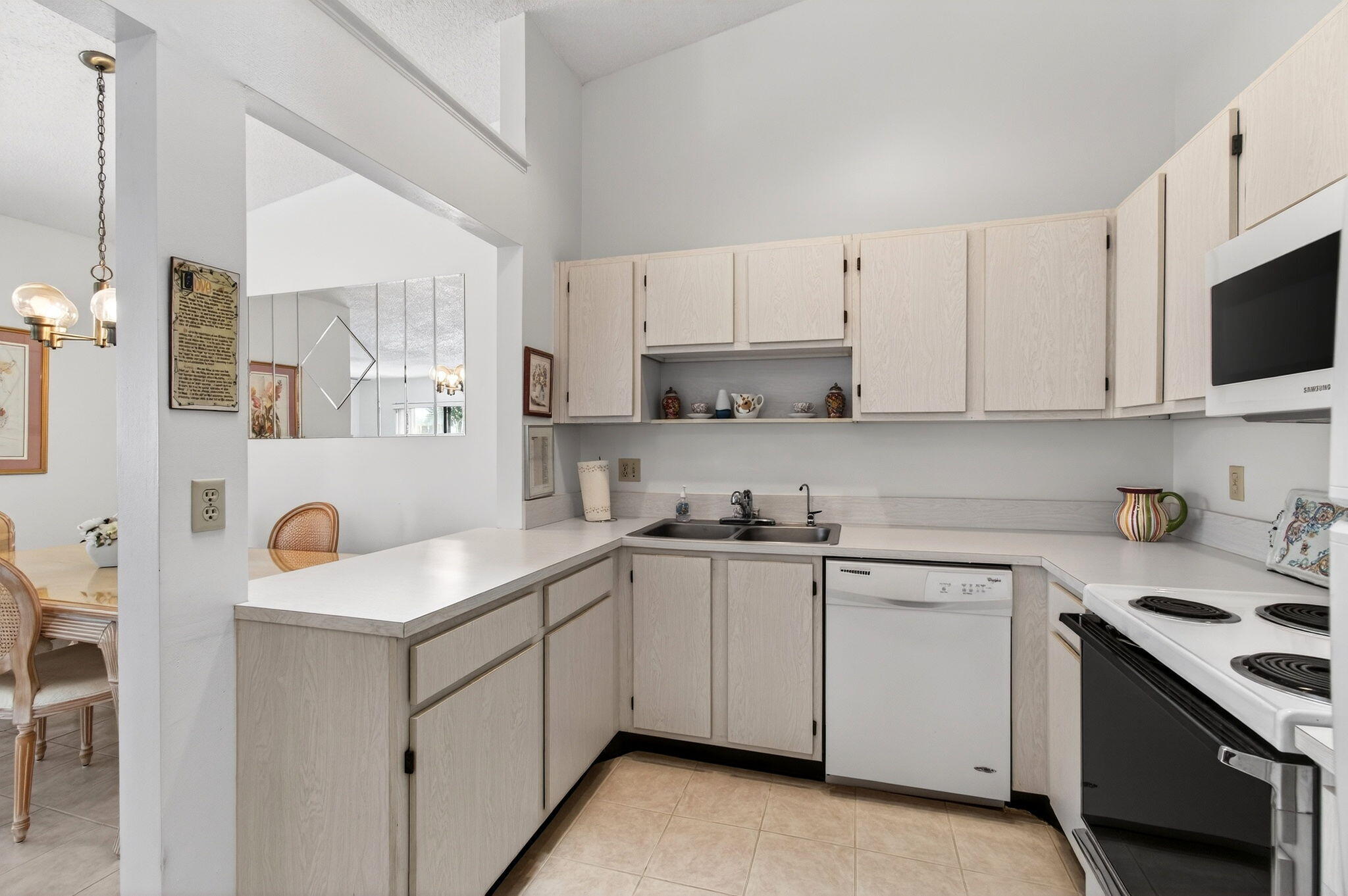 OAKWOOD II - Residential