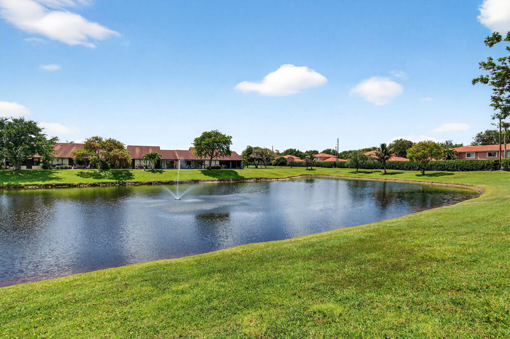 OAKWOOD II - Residential