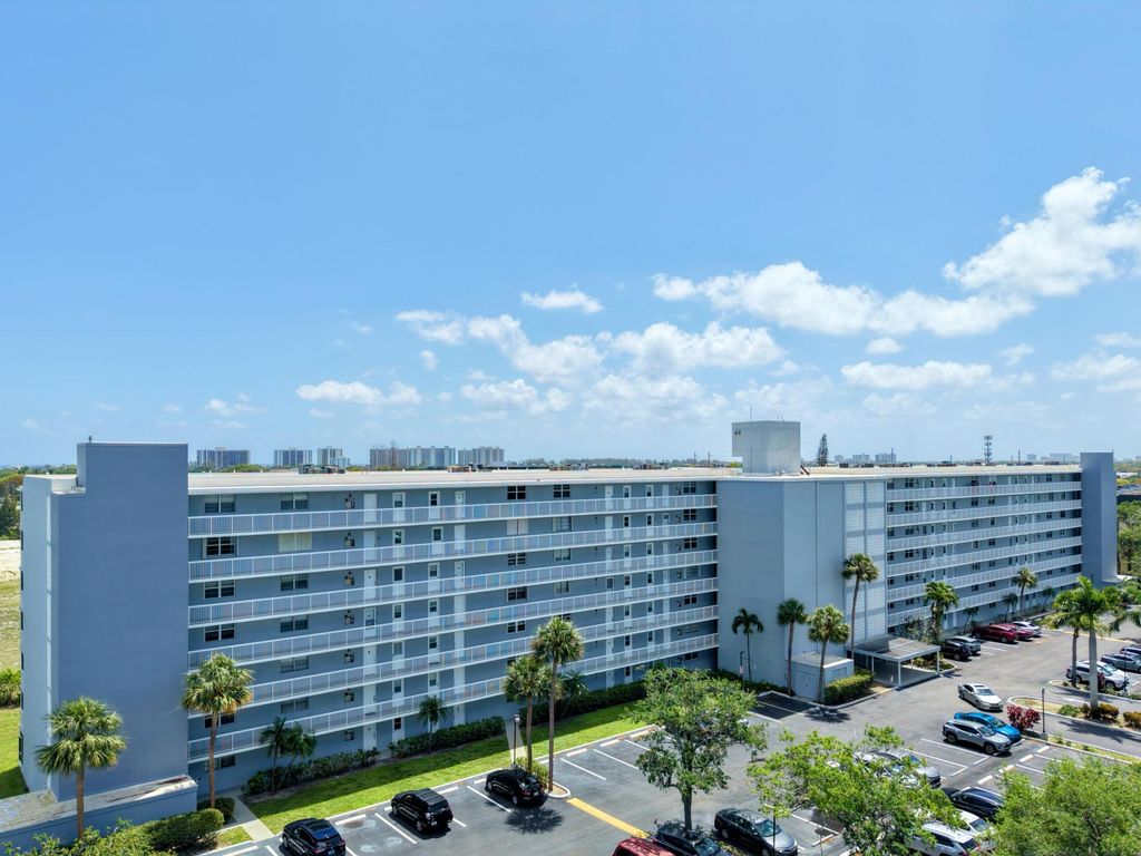 Photo of 5500 NW 2nd Avenue #519, Boca Raton, FL 33487 (MLS # B26014583)