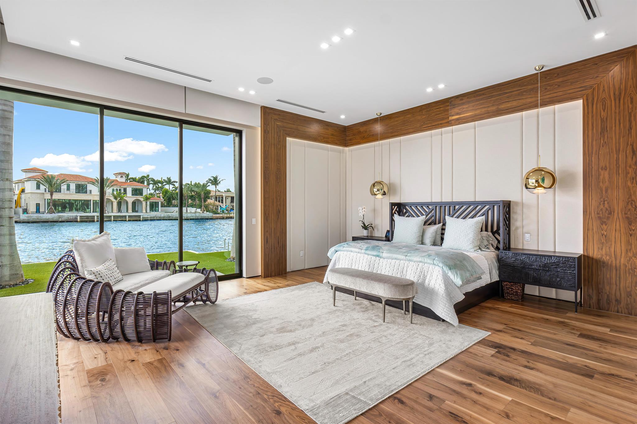 SPANISH RIVER LAND The Es - Residential