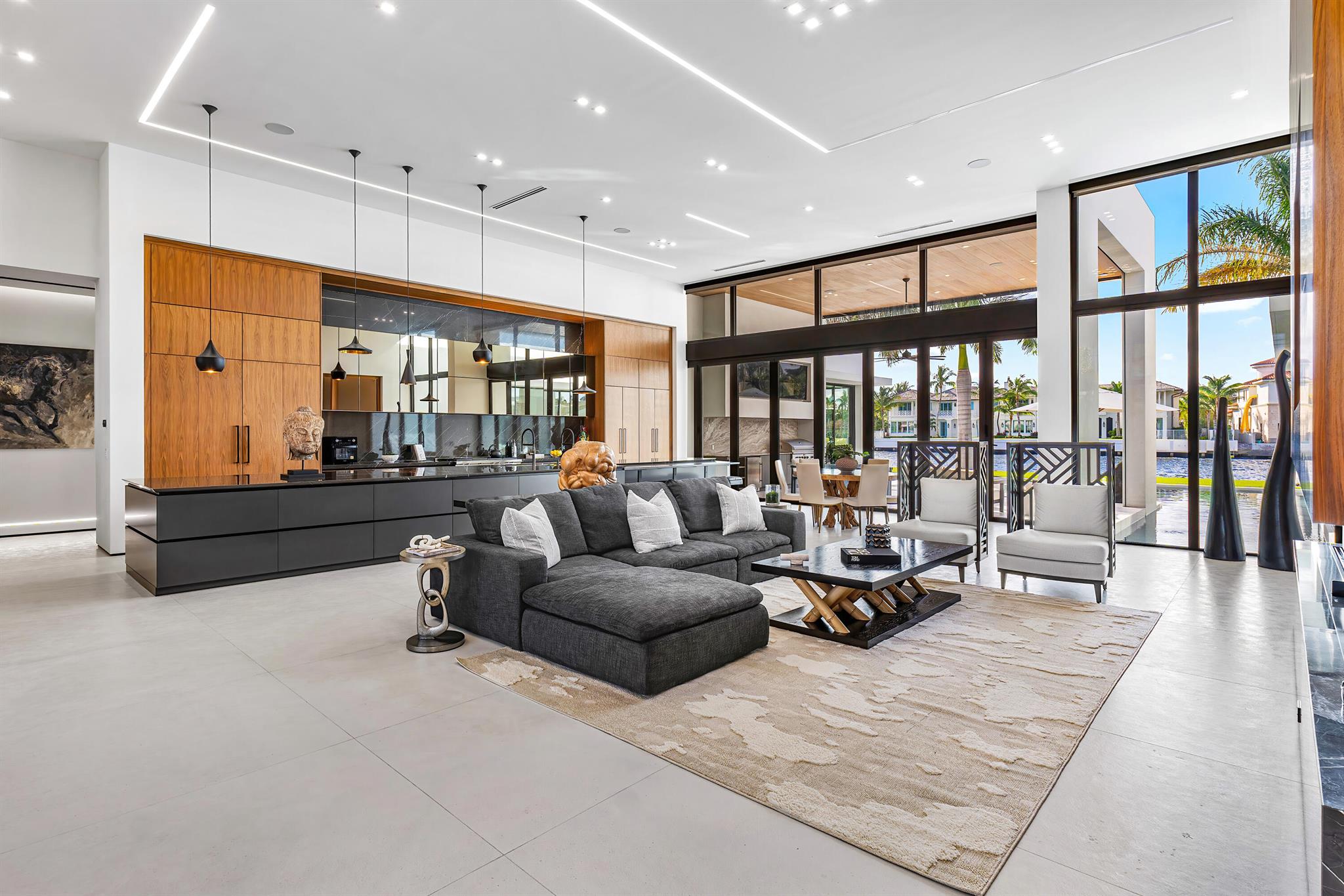 SPANISH RIVER LAND The Es - Residential