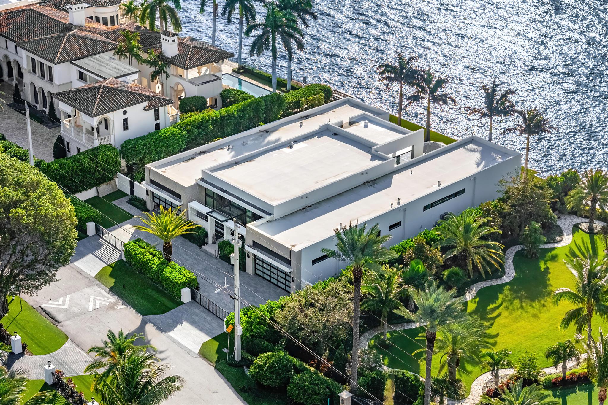 SPANISH RIVER LAND The Es - Residential