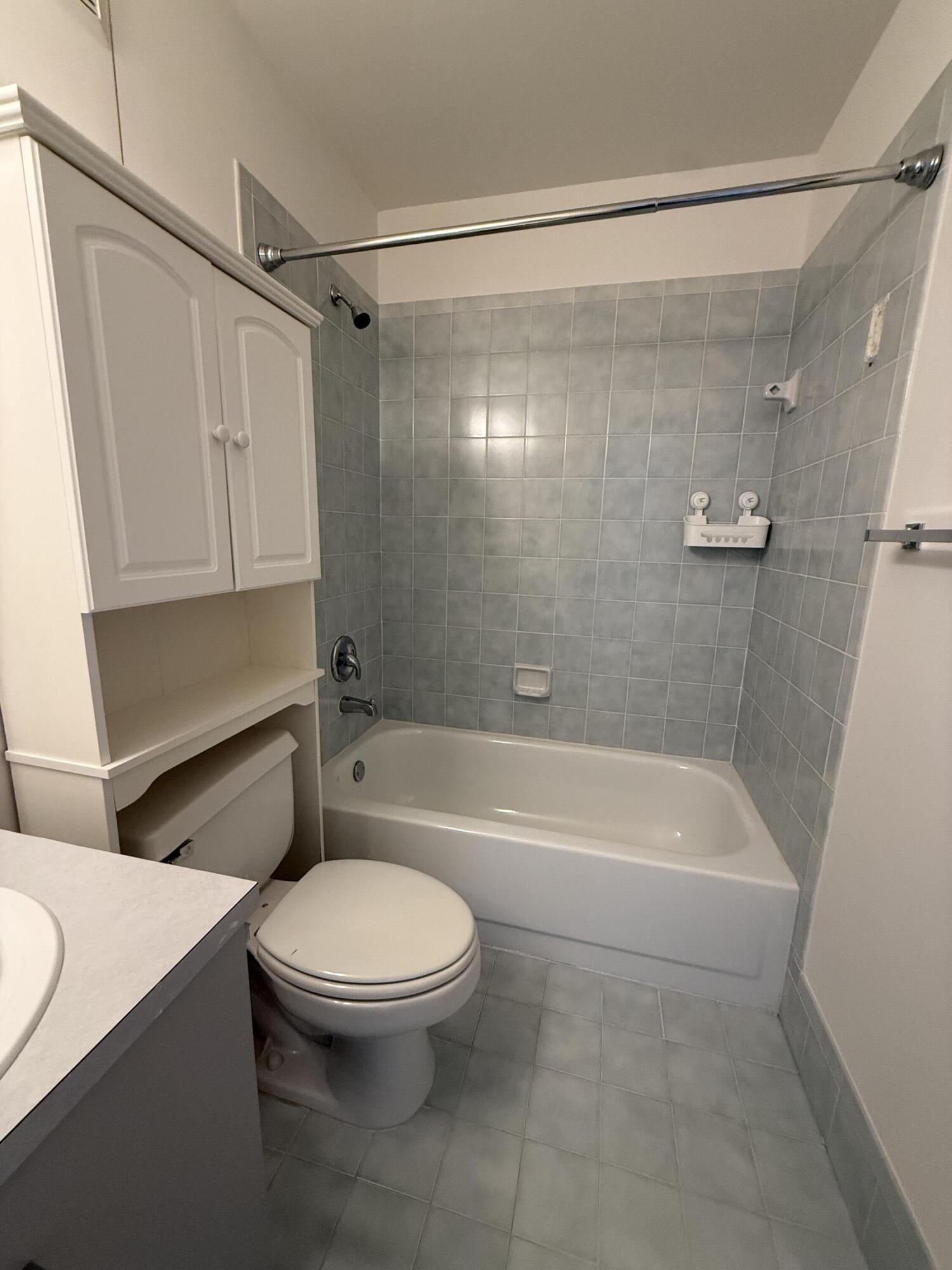 FLAMINGO GARDENS - Residential