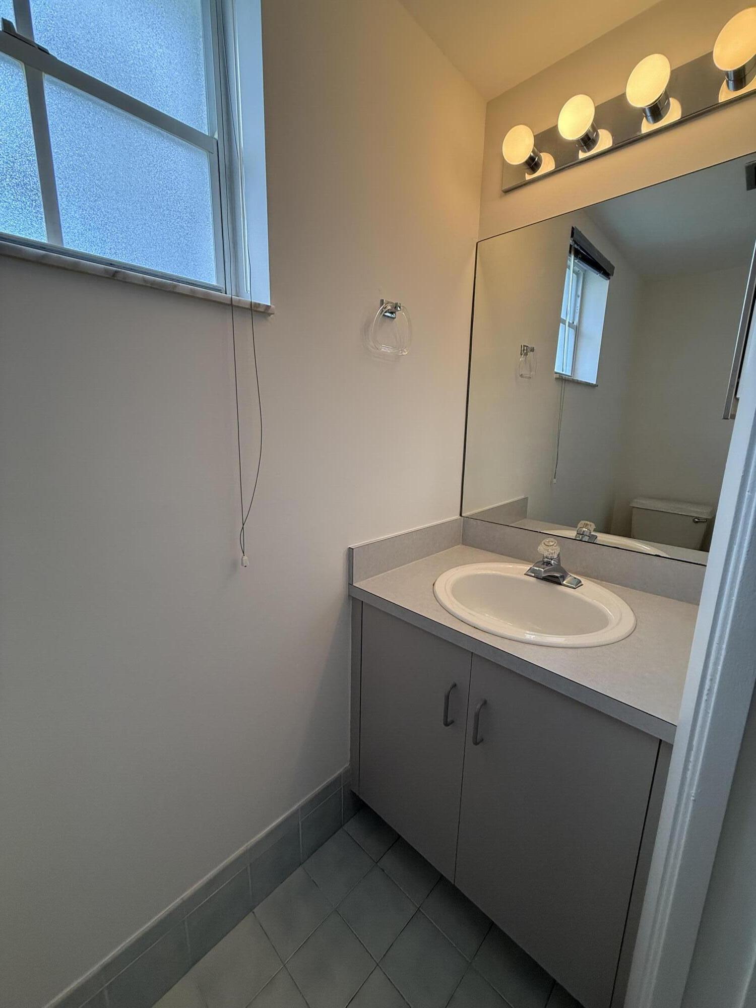 FLAMINGO GARDENS - Residential