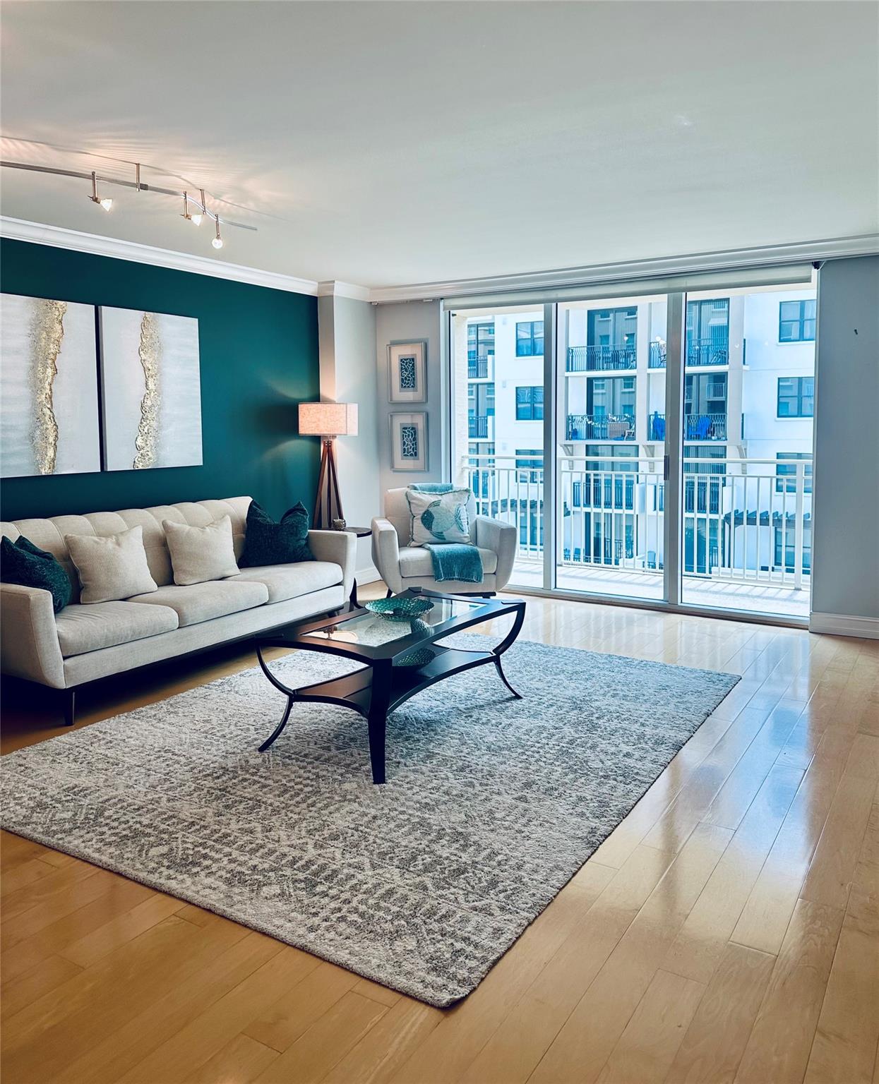 Palmetto Place - Residential