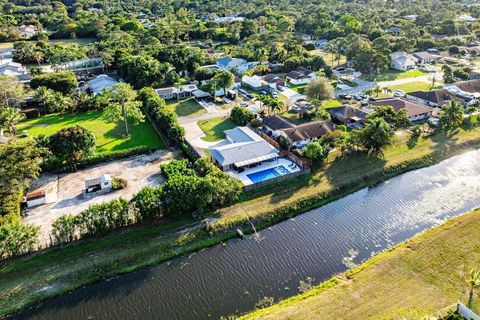 A home in Lake Worth