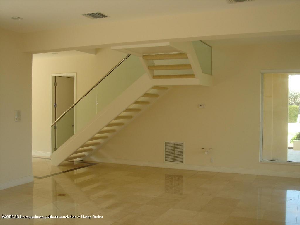 PALM BEACH ESTATES - Residential