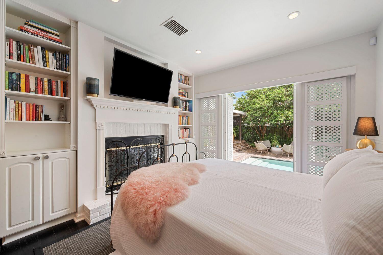 HIGH ACRES 1ST ADD - Residential Lease