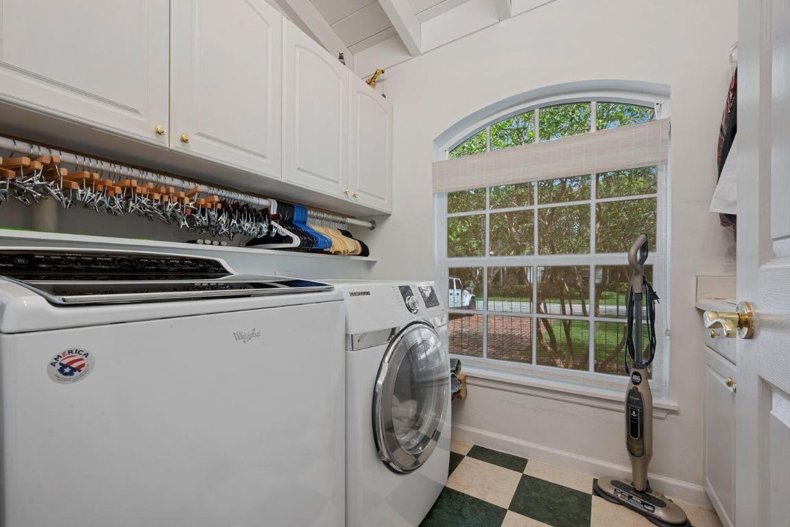 HIGH ACRES 1ST ADD - Residential Lease