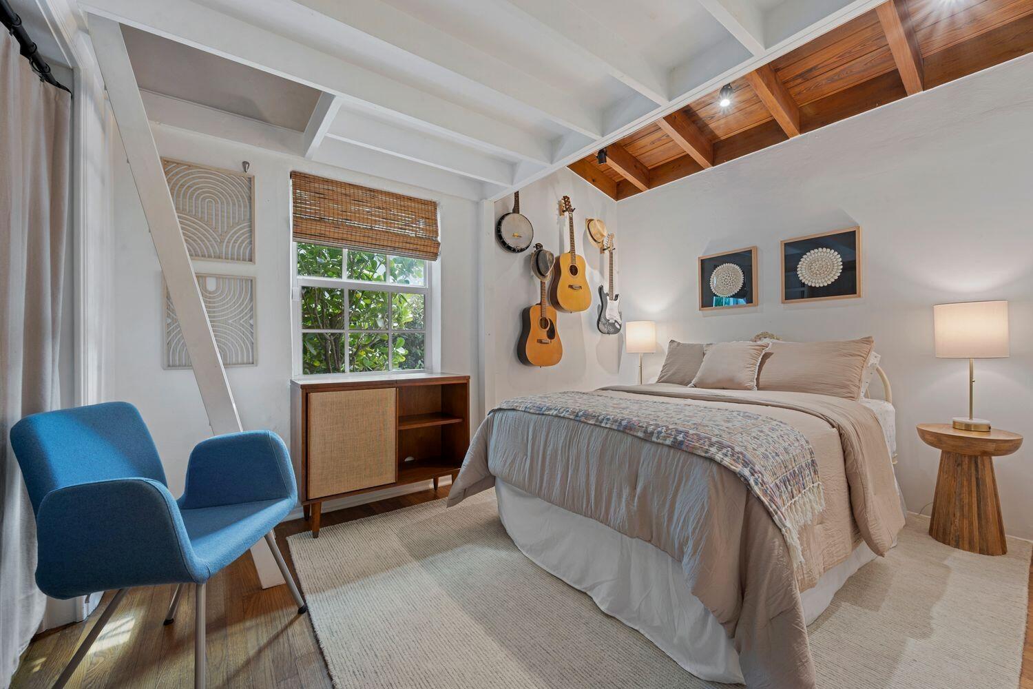 HIGH ACRES 1ST ADD - Residential Lease