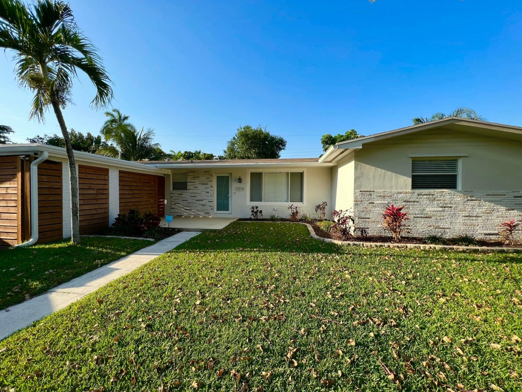 Photo of 3251 SW 23RD Court, Fort Lauderdale, FL 33312 (MLS # B26079555)