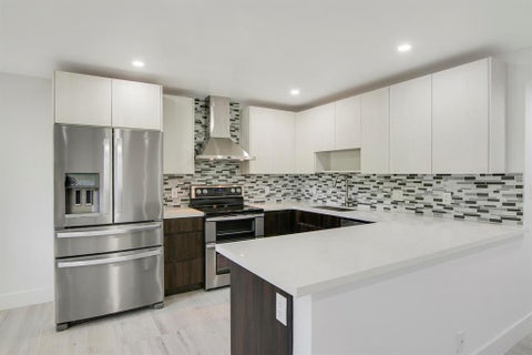 Featured picture for the property R10840161