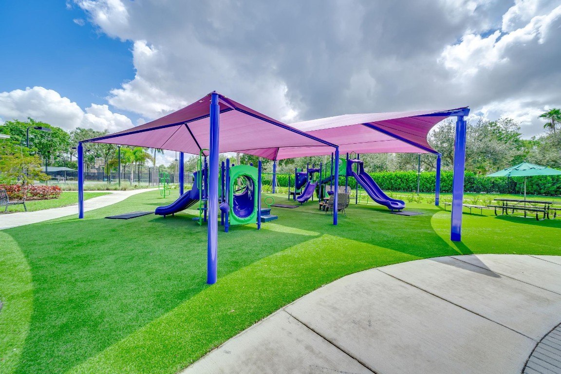 Eagle Point/Eagle Trace - Residential