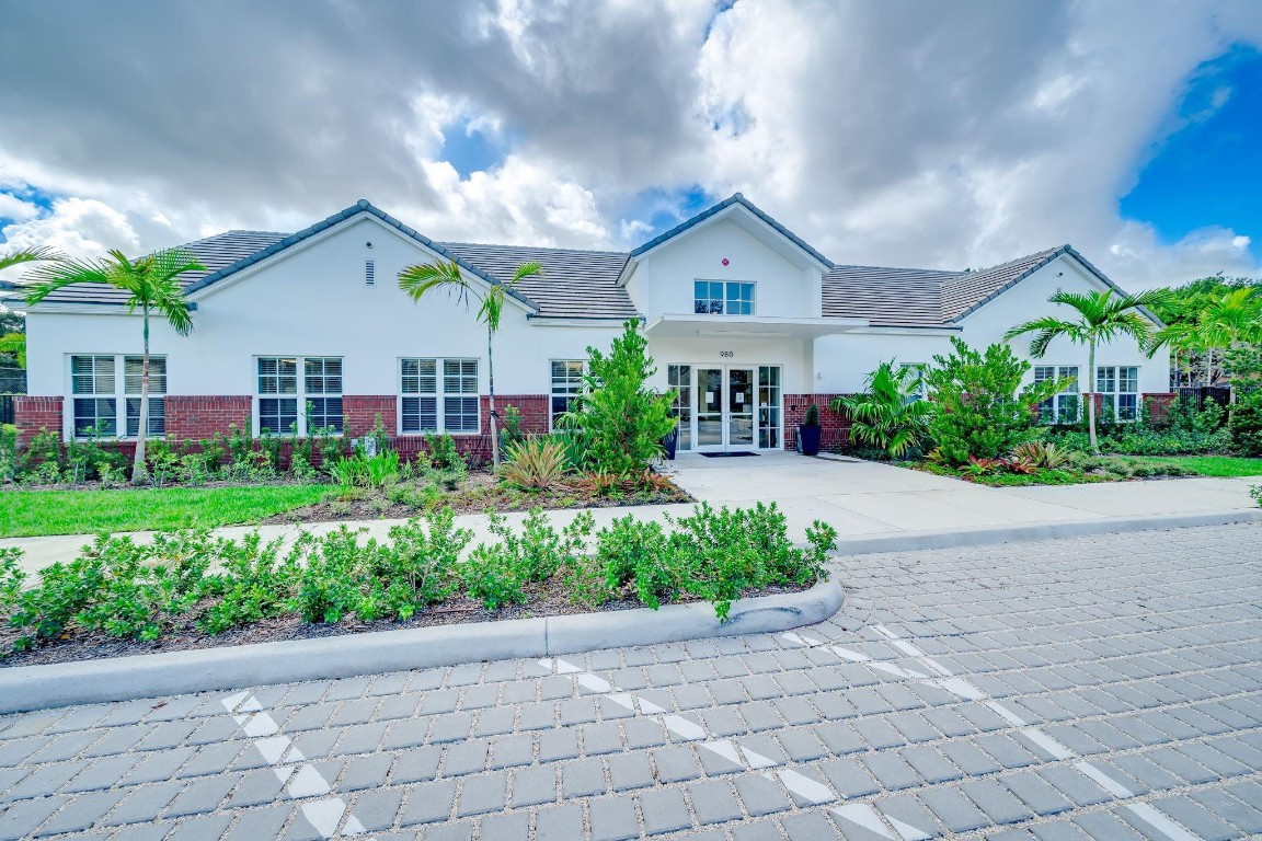 Eagle Point/Eagle Trace - Residential