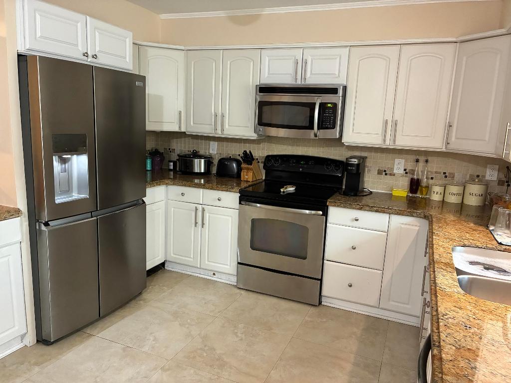 The Cove 4th section - Residential