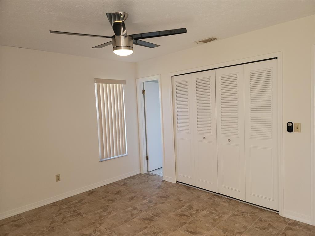 PORT ST LUCIE SECTION 3 - Residential