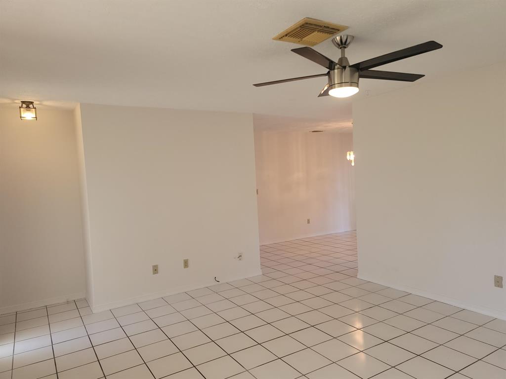 PORT ST LUCIE SECTION 3 - Residential